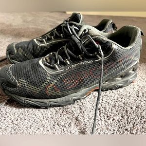 La sportiva gortex trail runners men’s size 11.5